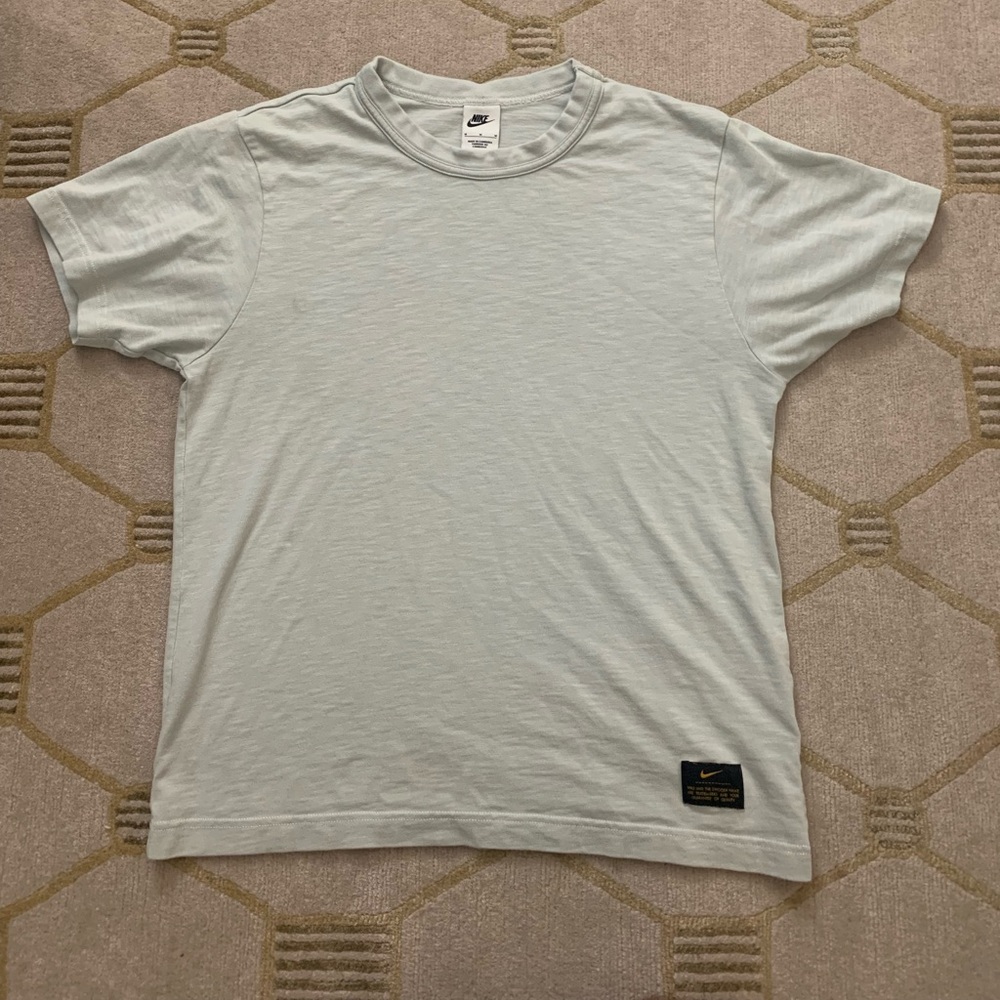 Nike Life Short Sleeve Tee